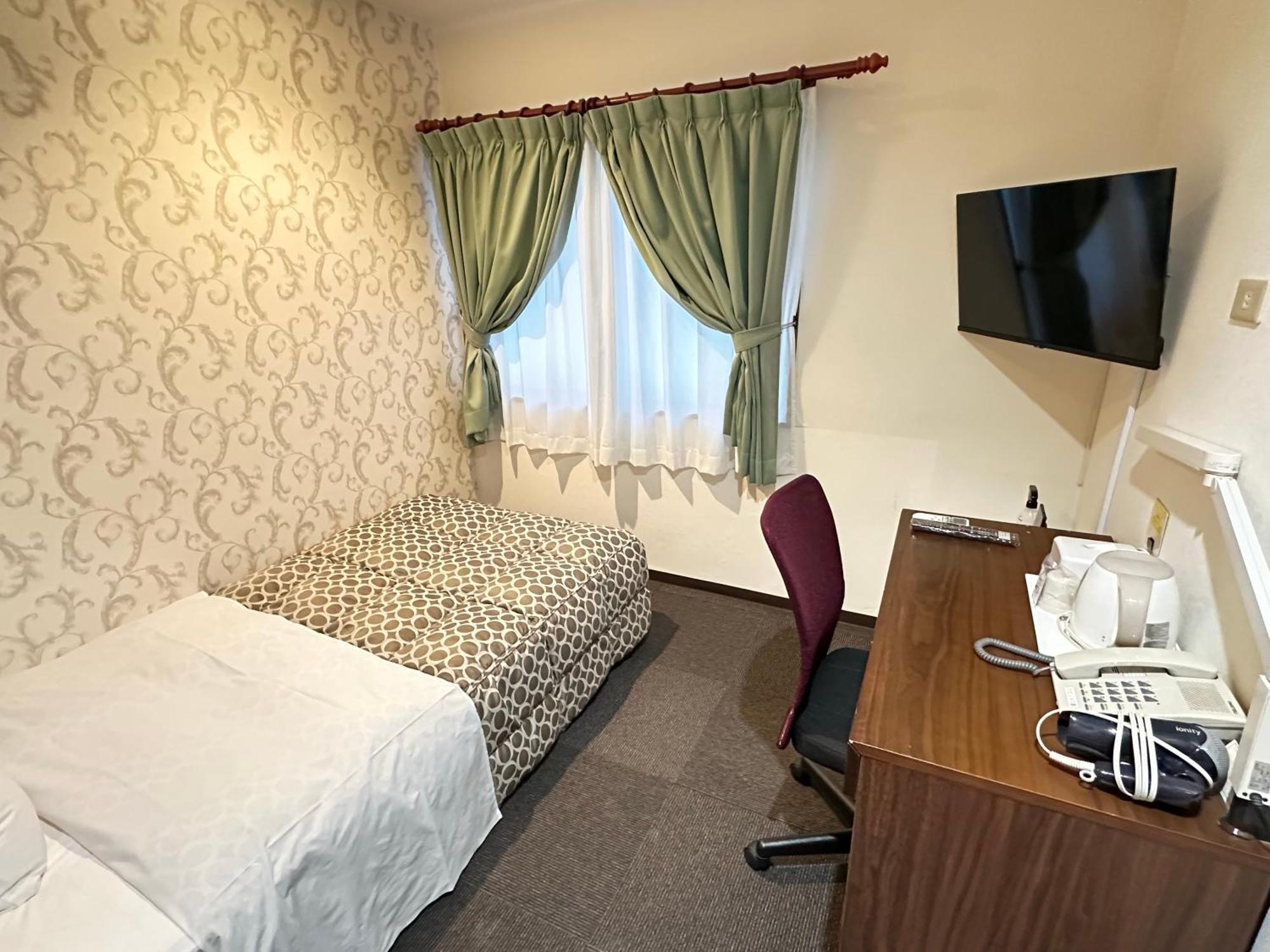 Futsukaichi Green Hotel Chikushino Exterior photo